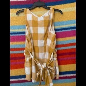 Sleeveless wrap tie blouse❗️